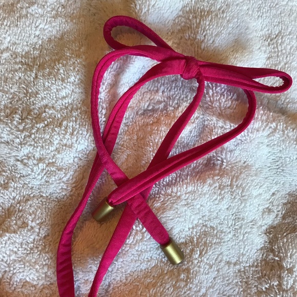 Bikini - Picture 4 of 7